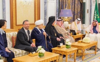 In first, Israeli Rabbi hosted at Saudi Royal Palace